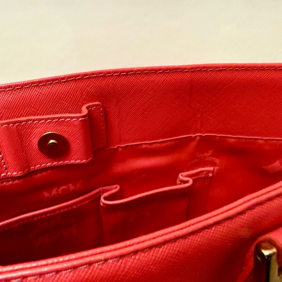 RARE Vintage MCM XL Red Leather Top Handle Bag - Picture 12 of 16